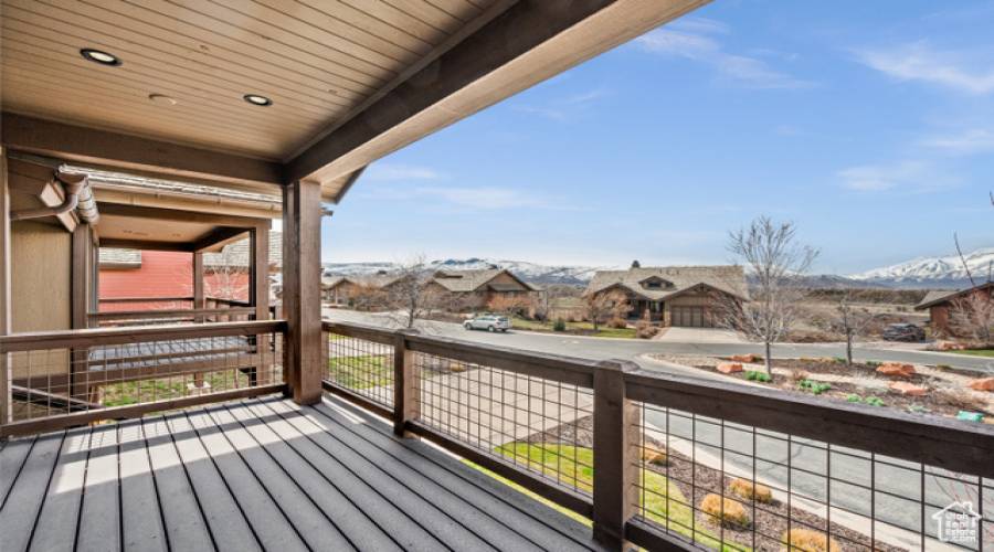 1707 KINGS PEAK CIRCLE CIR, Heber City, Utah 84032, 5 Bedrooms Bedrooms, 15 Rooms Rooms,1 BathroomBathrooms,Residential,For Sale,KINGS PEAK CIRCLE,1991736