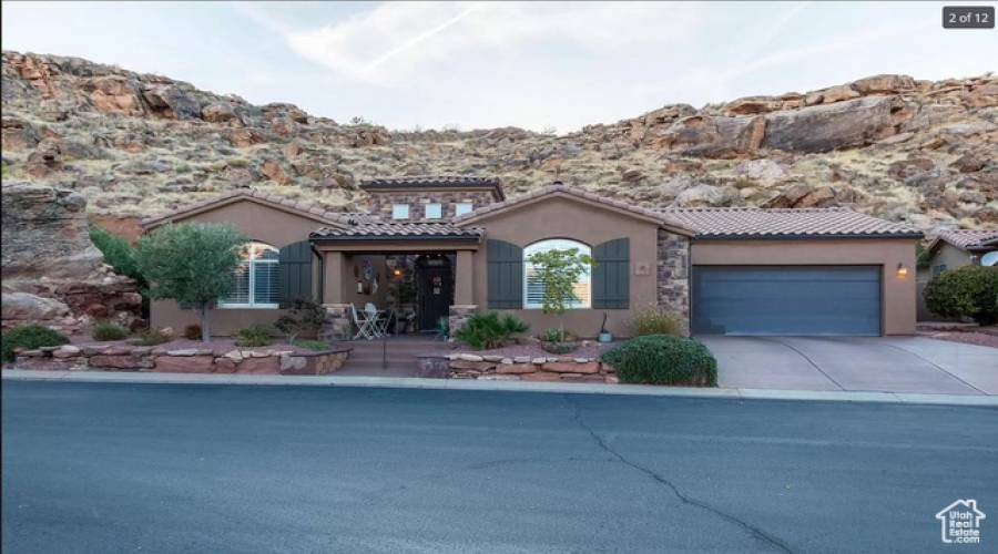 1140 FORT PIERCE DR, St. George, Utah 84790, 1 Bedroom Bedrooms, 10 Rooms Rooms,1 BathroomBathrooms,Residential,For Sale,FORT PIERCE,1993844