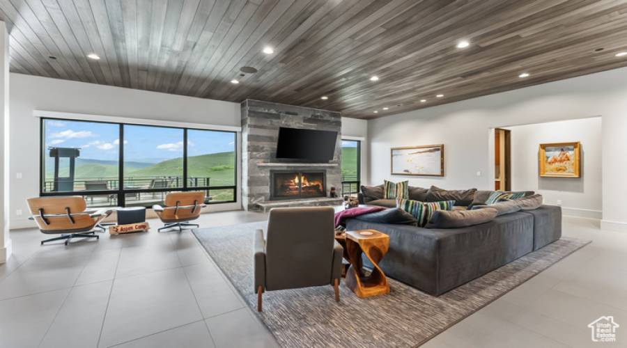 3844 OUTCROP RD, Park City, Utah 84098, 5 Bedrooms Bedrooms, 23 Rooms Rooms,2 BathroomsBathrooms,Residential,For Sale,OUTCROP,1861869