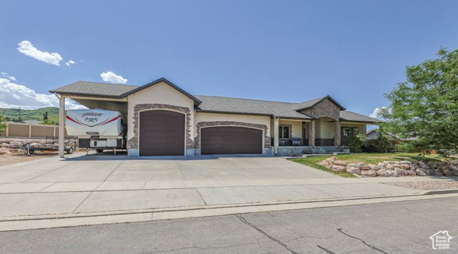 1256 UPLAND DR, Tooele, Utah 84074, 5 Bedrooms Bedrooms, 13 Rooms Rooms,2 BathroomsBathrooms,Residential,For Sale,UPLAND,2007578