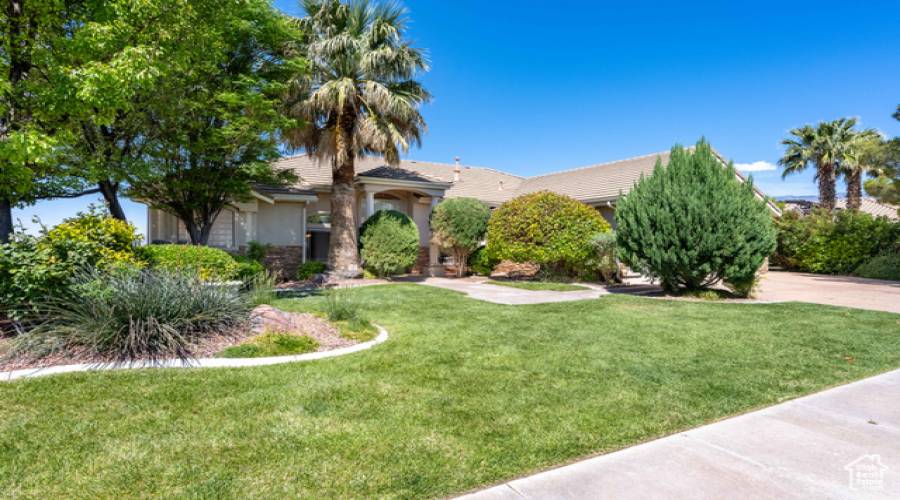 855 2600, Hurricane, Utah 84737, 4 Bedrooms Bedrooms, 13 Rooms Rooms,3 BathroomsBathrooms,Residential,For Sale,2600,2003578