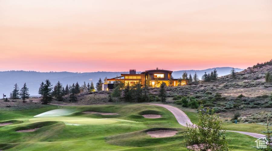 4693 PINNACLE SKY LOOP, Park City, Utah 84098, 4 Bedrooms Bedrooms, 15 Rooms Rooms,1 BathroomBathrooms,Residential,For Sale,PINNACLE SKY,2014206