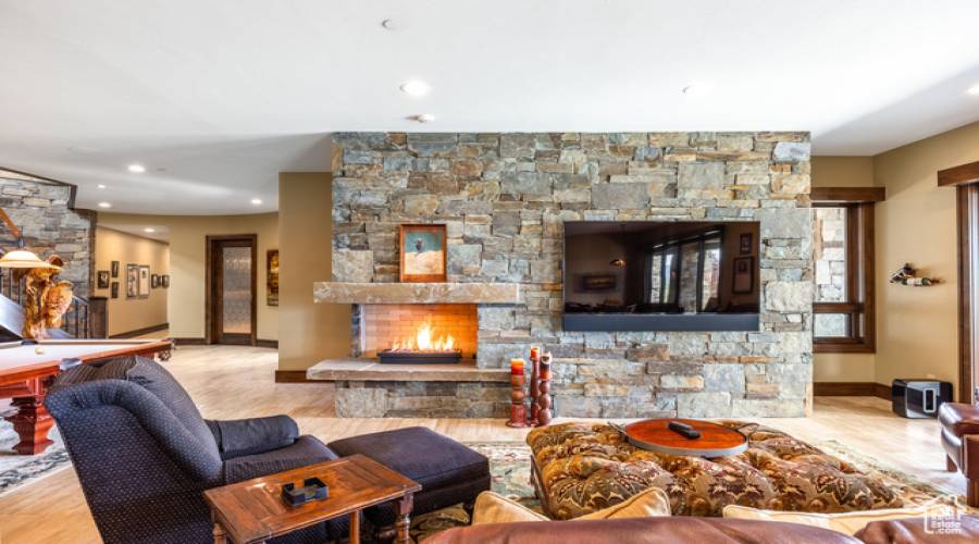 9021 PROMONTORY SUMMIT DR, Park City, Utah 84098, 5 Bedrooms Bedrooms, 25 Rooms Rooms,4 BathroomsBathrooms,Residential,For Sale,PROMONTORY SUMMIT,2014494