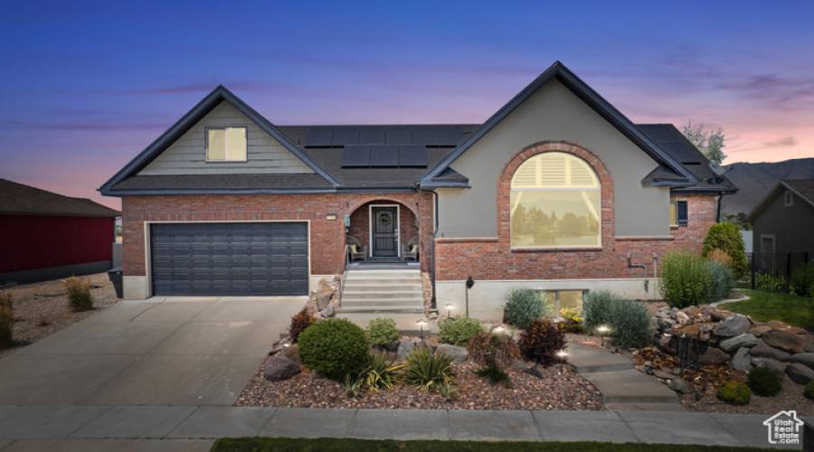 175 DELGADA LN, Stansbury Park, Utah 84074, 5 Bedrooms Bedrooms, 16 Rooms Rooms,2 BathroomsBathrooms,Residential,For Sale,DELGADA,2014812