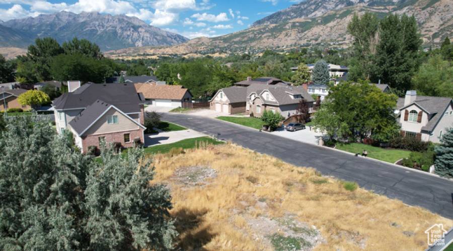 3057 100, Provo, Utah 84604, 6 Bedrooms Bedrooms, 22 Rooms Rooms,3 BathroomsBathrooms,Residential,For Sale,100,2016098