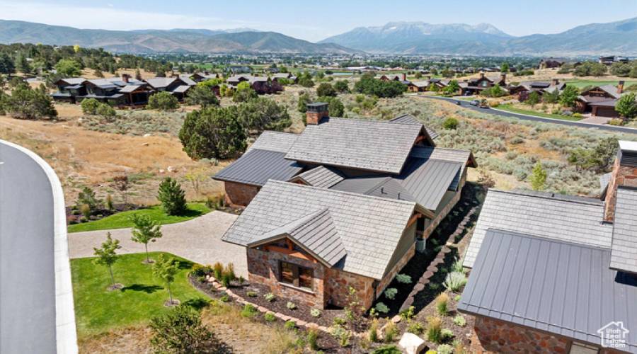 139 CLUB CABINS WAY, Heber City, Utah 84032, 3 Bedrooms Bedrooms, 10 Rooms Rooms,3 BathroomsBathrooms,Residential,For Sale,CLUB CABINS,2016487