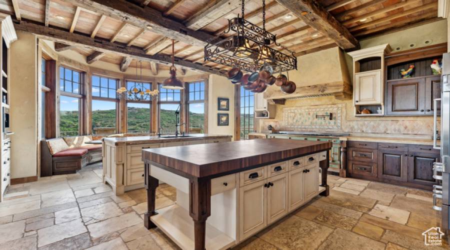 7971 WEST HILLS TRL, Park City, Utah 84098, 6 Bedrooms Bedrooms, 38 Rooms Rooms,2 BathroomsBathrooms,Residential,For Sale,WEST HILLS,2019184