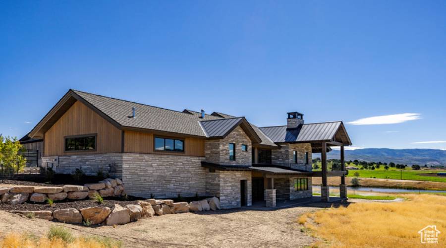 2052 COPPER BELT DR, Heber City, Utah 84032, 4 Bedrooms Bedrooms, 15 Rooms Rooms,4 BathroomsBathrooms,Residential,For Sale,COPPER BELT,2019581