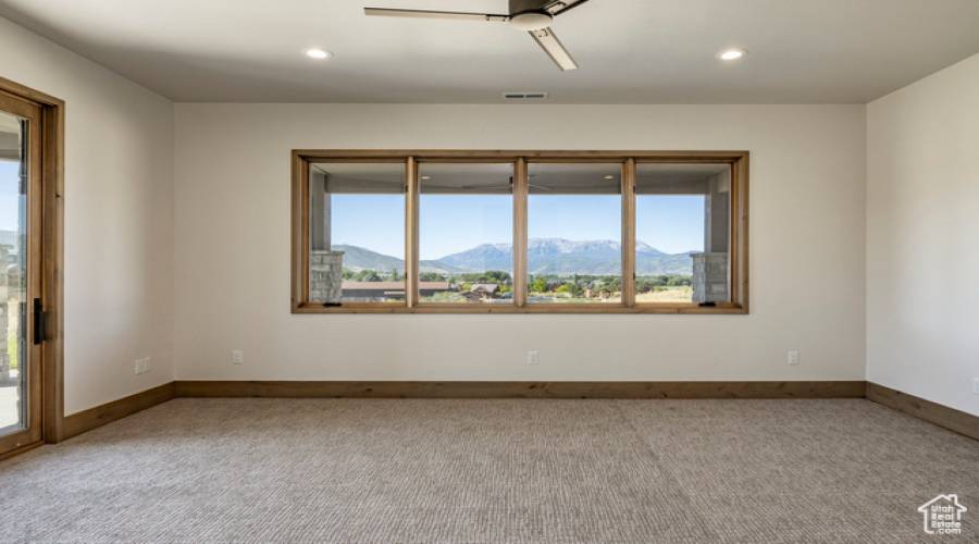 2052 COPPER BELT DR, Heber City, Utah 84032, 4 Bedrooms Bedrooms, 15 Rooms Rooms,4 BathroomsBathrooms,Residential,For Sale,COPPER BELT,2019581