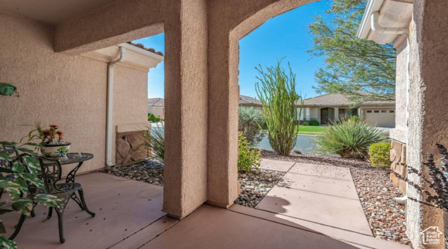 1714 SPIRIT WALKER DR, St. George, Utah 84790, 2 Bedrooms Bedrooms, 9 Rooms Rooms,2 BathroomsBathrooms,Residential,For Sale,SPIRIT WALKER,2020522