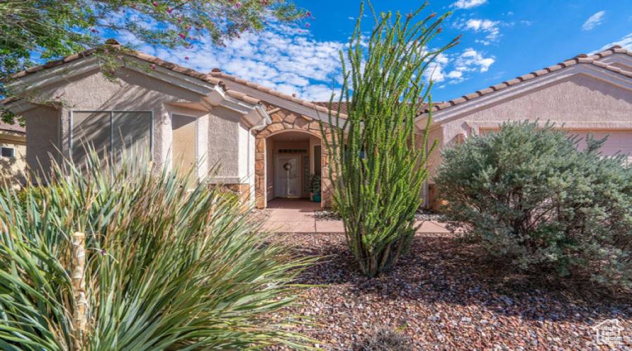 1714 SPIRIT WALKER DR, St. George, Utah 84790, 2 Bedrooms Bedrooms, 9 Rooms Rooms,2 BathroomsBathrooms,Residential,For Sale,SPIRIT WALKER,2020522