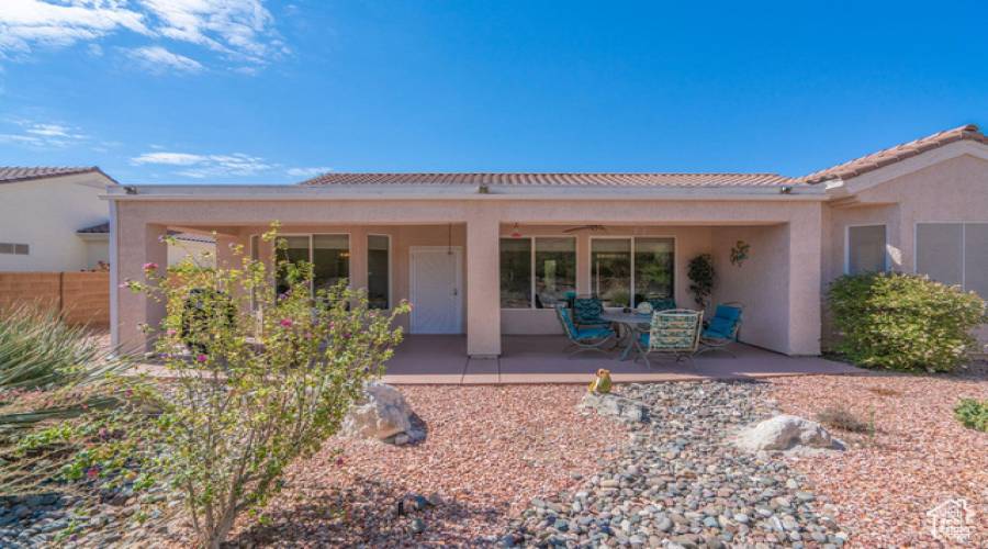 1714 SPIRIT WALKER DR, St. George, Utah 84790, 2 Bedrooms Bedrooms, 9 Rooms Rooms,2 BathroomsBathrooms,Residential,For Sale,SPIRIT WALKER,2020522