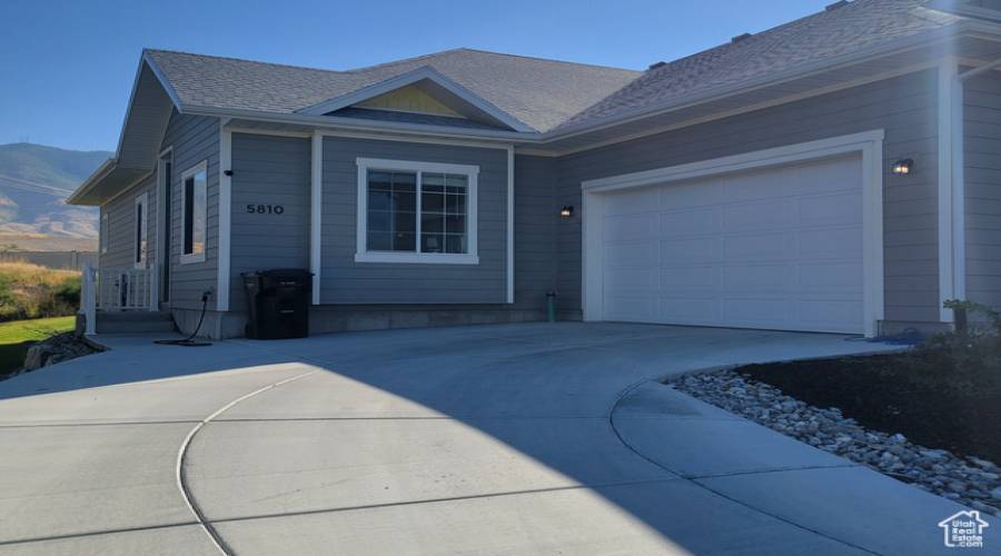 5810 GLENPOINT DR, Stansbury Park, Utah 84074, 4 Bedrooms Bedrooms, 12 Rooms Rooms,3 BathroomsBathrooms,Residential,For Sale,GLENPOINT,2023495