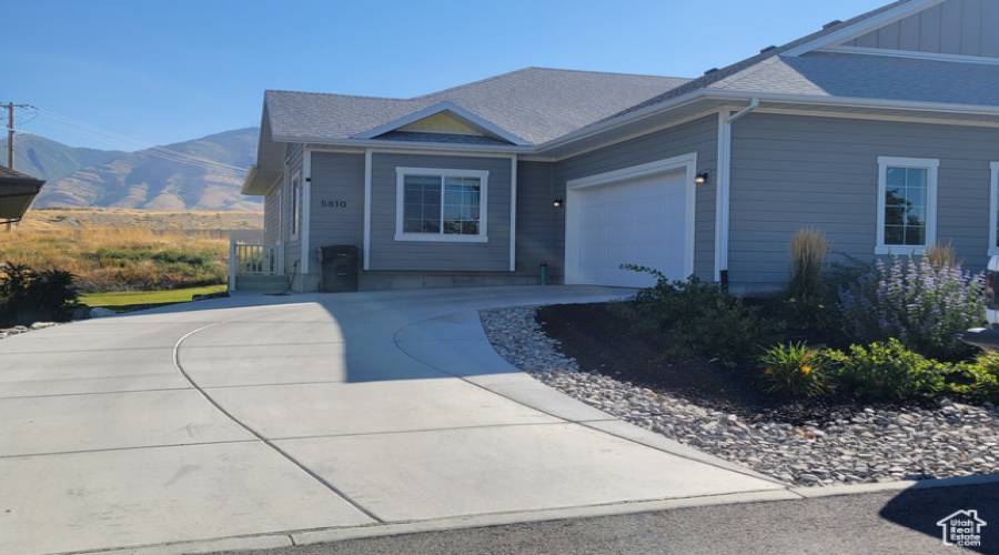 5810 GLENPOINT DR, Stansbury Park, Utah 84074, 4 Bedrooms Bedrooms, 12 Rooms Rooms,3 BathroomsBathrooms,Residential,For Sale,GLENPOINT,2023495