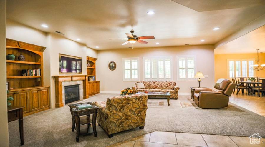 2036 W 510 CIR, St. George, Utah 84770, 4 Bedrooms Bedrooms, 13 Rooms Rooms,3 BathroomsBathrooms,Residential,For Sale,W 510,2025043