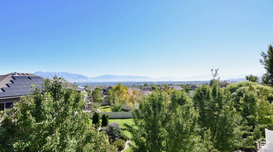 2292 ELDERBERRY DR, Saratoga Springs, Utah 84045, 4 Bedrooms Bedrooms, 16 Rooms Rooms,4 BathroomsBathrooms,Residential,For Sale,ELDERBERRY,2026188