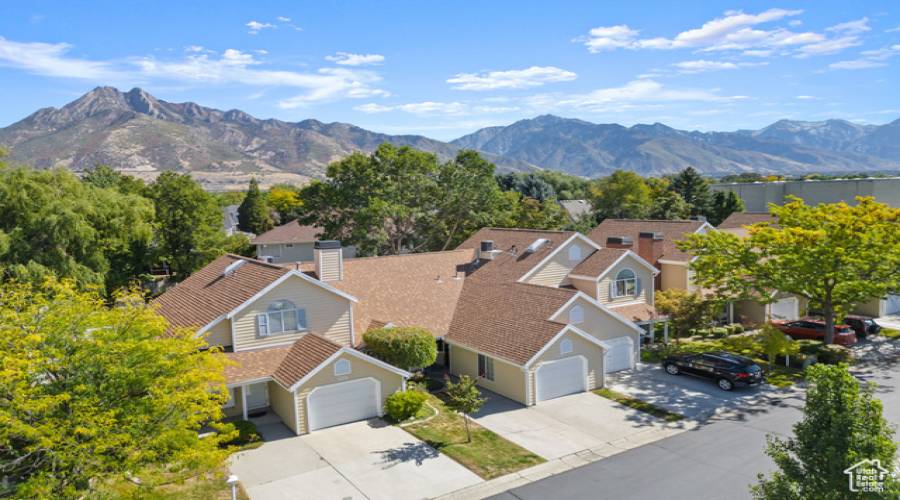 5249 SPRING GATE DR, Holladay, Utah 84117, 3 Bedrooms Bedrooms, 12 Rooms Rooms,2 BathroomsBathrooms,Residential,For Sale,SPRING GATE,2026205