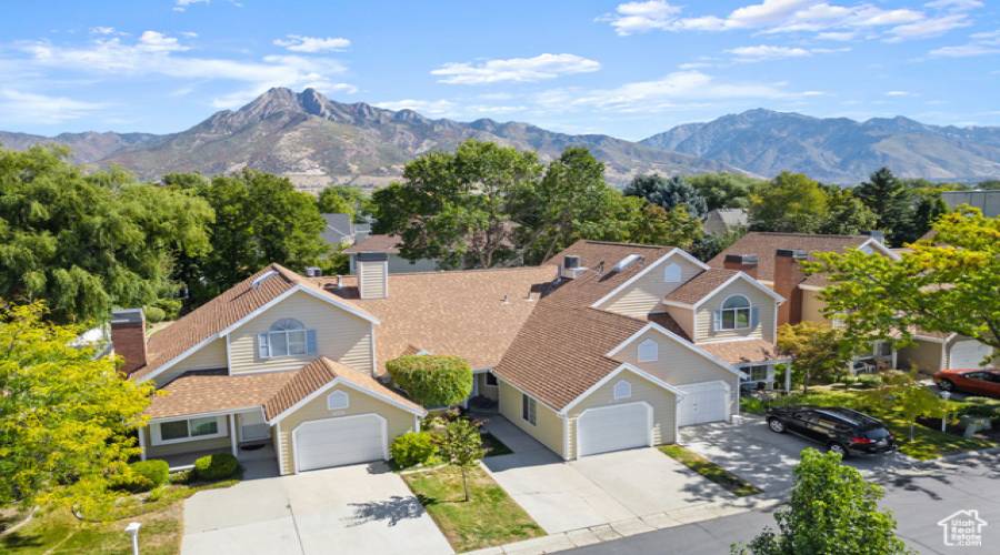 5249 SPRING GATE DR, Holladay, Utah 84117, 3 Bedrooms Bedrooms, 12 Rooms Rooms,2 BathroomsBathrooms,Residential,For Sale,SPRING GATE,2026205