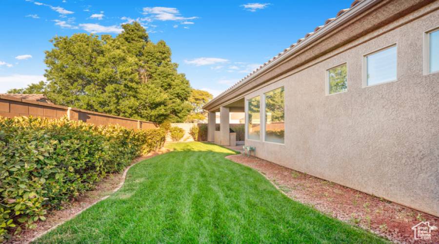 1570 WINDSWEPT DR, St. George, Utah 84770, 3 Bedrooms Bedrooms, 14 Rooms Rooms,3 BathroomsBathrooms,Residential,For Sale,WINDSWEPT,2026798