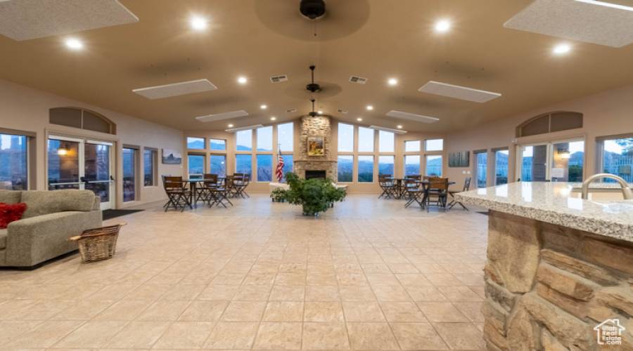 875 SKY MOUNTAIN BLVD, Hurricane, Utah 84737, 5 Bedrooms Bedrooms, 8 Rooms Rooms,3 BathroomsBathrooms,Residential,For Sale,SKY MOUNTAIN,2027202