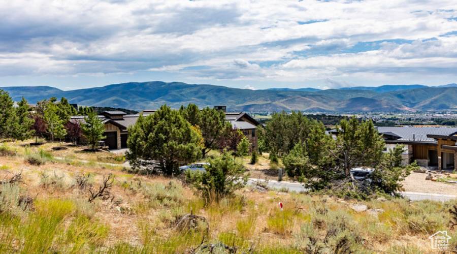 2121 FLAT TOP MOUNTAIN DR, Heber City, Utah 84032, 5 Bedrooms Bedrooms, 19 Rooms Rooms,5 BathroomsBathrooms,Residential,For Sale,FLAT TOP MOUNTAIN,2031558