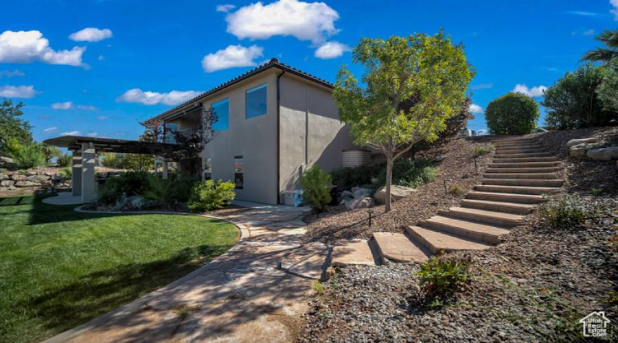 2602 DESERT SPRINGS RD, St. George, Utah 84770, 6 Bedrooms Bedrooms, 19 Rooms Rooms,4 BathroomsBathrooms,Residential,For Sale,DESERT SPRINGS,2028686