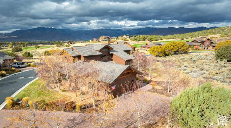 89 CLUB CABINS WAY, Heber City, Utah 84032, 3 Bedrooms Bedrooms, 14 Rooms Rooms,3 BathroomsBathrooms,Residential,For Sale,CLUB CABINS,2031920