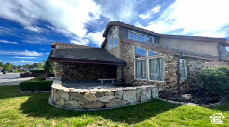 3013 100, Provo, Utah 84604, 3 Bedrooms Bedrooms, 13 Rooms Rooms,3 BathroomsBathrooms,Residential,For Sale,100,2032856