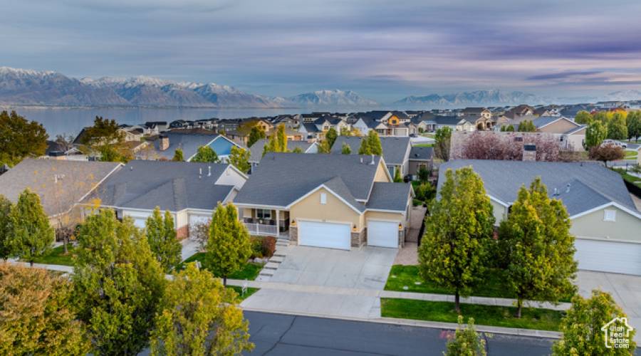 173 COTTAGE CV, Saratoga Springs, Utah 84045, 5 Bedrooms Bedrooms, 13 Rooms Rooms,3 BathroomsBathrooms,Residential,For Sale,COTTAGE,2033032