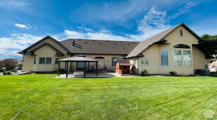 12095 MILONA DR, Draper, Utah 84020, 5 Bedrooms Bedrooms, 22 Rooms Rooms,1 BathroomBathrooms,Residential,For Sale,MILONA,2033437