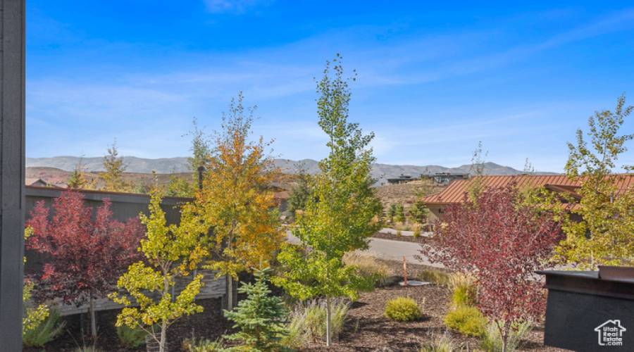 6910 GOLDEN BEAR LOOP, Park City, Utah 84098, 3 Bedrooms Bedrooms, 12 Rooms Rooms,2 BathroomsBathrooms,Residential,For Sale,GOLDEN BEAR,2033670