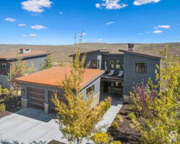 6910 GOLDEN BEAR LOOP, Park City, Utah 84098, 3 Bedrooms Bedrooms, 12 Rooms Rooms,2 BathroomsBathrooms,Residential,For Sale,GOLDEN BEAR,2033670