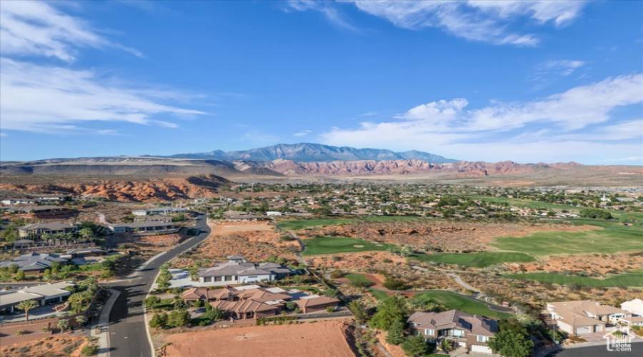 246 CLIFFSIDE DR, Washington, Utah 84780, 6 Bedrooms Bedrooms, 20 Rooms Rooms,7 BathroomsBathrooms,Residential,For Sale,CLIFFSIDE,2029034