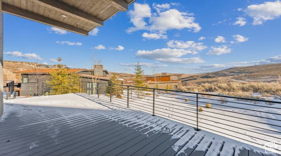 7196 GOLDEN BEAR LOOP, Park City, Utah 84098, 3 Bedrooms Bedrooms, 13 Rooms Rooms,2 BathroomsBathrooms,Residential,For Sale,GOLDEN BEAR,2051583