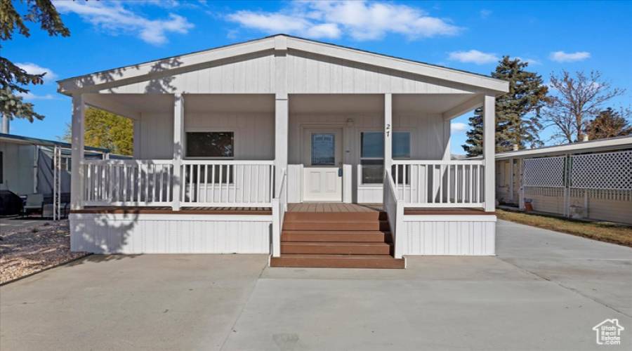 3800 1900, Roy, Utah 84067, 3 Bedrooms Bedrooms, 8 Rooms Rooms,2 BathroomsBathrooms,Residential,For Sale,1900,2051947