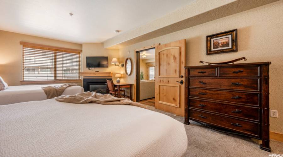 2669 CANYONS RESORT DR, Park City, Utah 84098, 2 Bedrooms Bedrooms, 12 Rooms Rooms,2 BathroomsBathrooms,Residential,For Sale,CANYONS RESORT,1879343