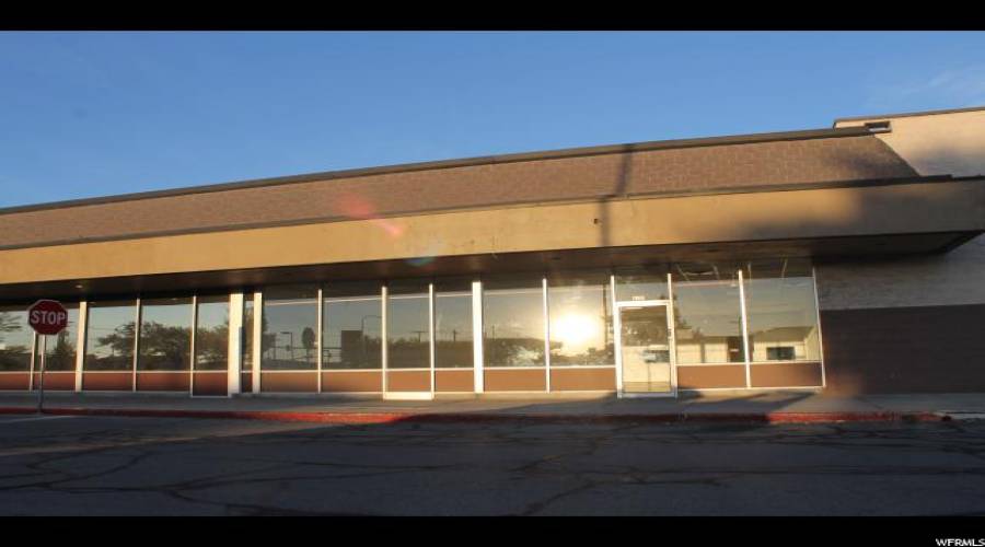 4100 1700, Taylorsville, Utah 84118, ,Commercial Lease,For Sale,1700,1430262