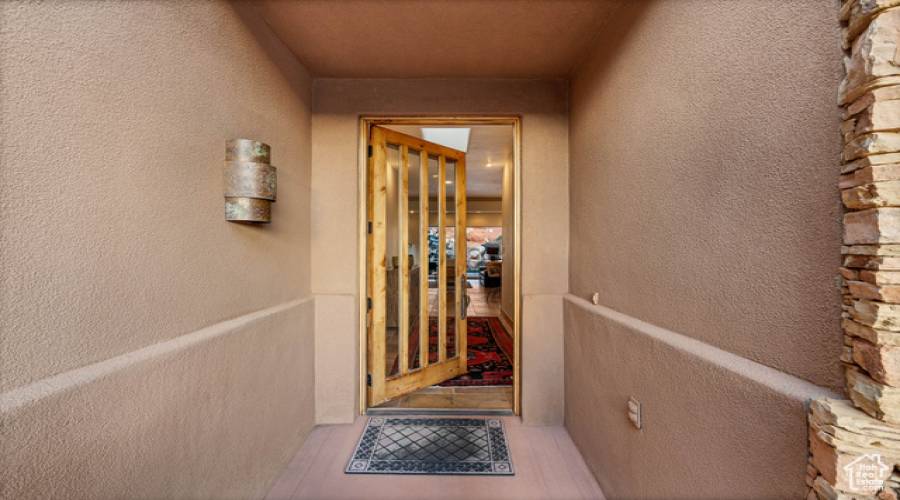 2336 ENTRADA TRL, St. George, Utah 84770, 3 Bedrooms Bedrooms, 10 Rooms Rooms,2 BathroomsBathrooms,Residential,For Sale,ENTRADA,1976572